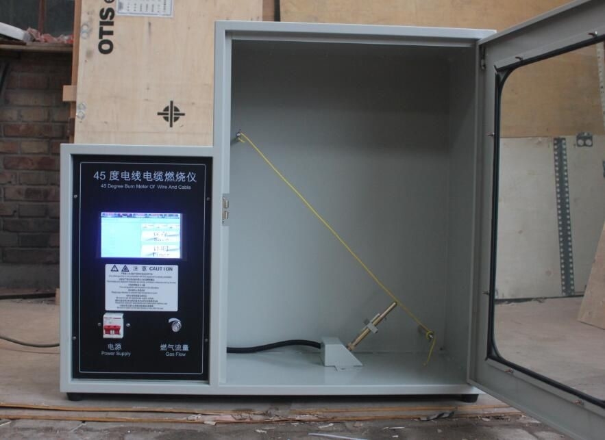 O Iso 6722-1 do equipamento de testes do fogo do laboratório com 60v/600v escolhe o fio do núcleo