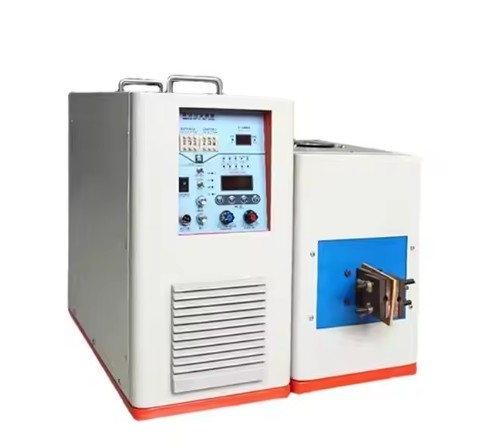 Máquina de endurecimento e temperação por indução para trilhos-guia lineares com melhor dureza e resistência ao desgaste