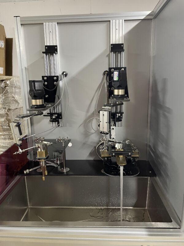 EN817 Teste de vida útil profissional do interruptor da torneira, circulação automática de água com aquecimento, ensaio simultâneo de duas estações para avaliação da durabilidade da torneira