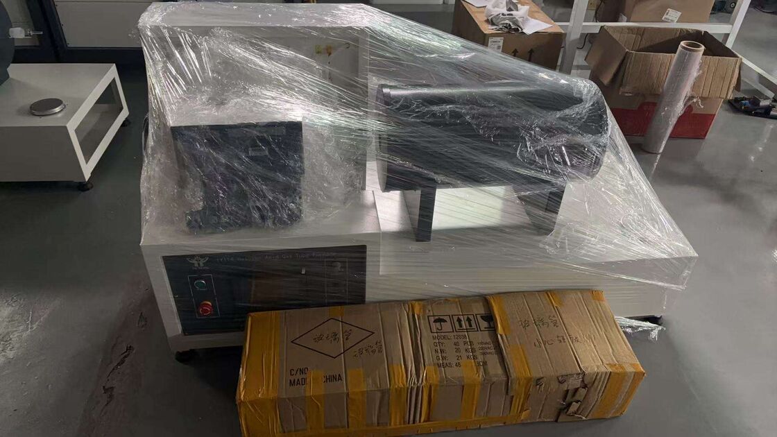 Teste de corrosão da combustão de cabos de gás halógenos com sistema de medição da condutividade do pH conforme com a norma IEC 60754 e equipado com fixadores de aço inoxidável e sistemas elétricos ajustáveis