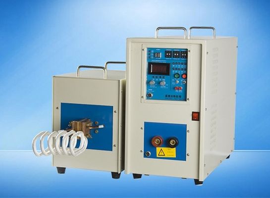 Máquina de vedação por indução de folha de alumínio para vedação de calor de garrafas Máxima potência flutuante 30KW Operação fácil Boa