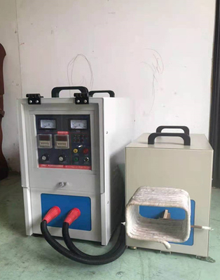 Equipamento de aquecimento da indução do PLC 10-30KHZ para o aquecimento, extinguir, o recozimento, derreter e soldar